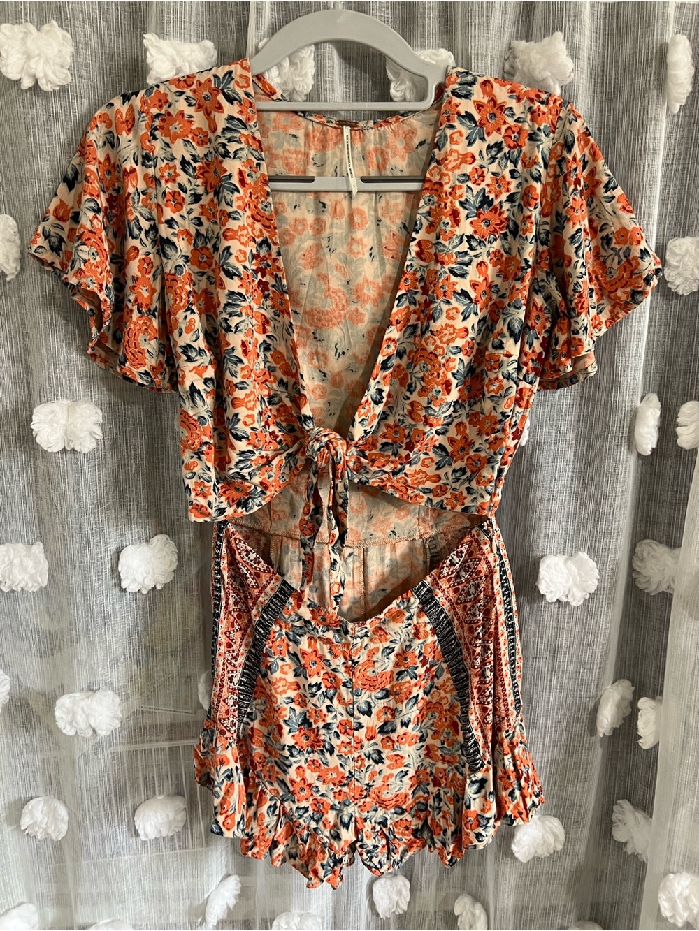Free People Surf Date Floral Printed Romper Tie Front Open Midriff - Picture 1 of 7